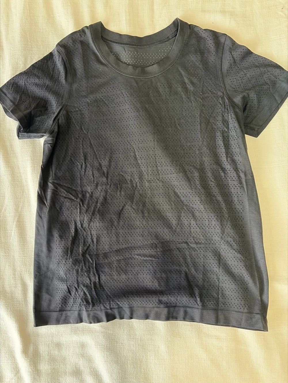 Lululemon Women’s Black Perforated Crewneck T-Shirt
